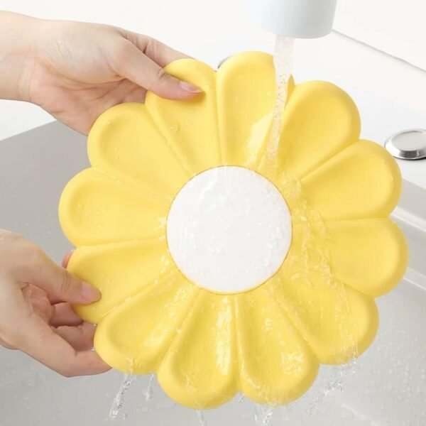 4PCS Colorful Flower Silicone Trivet & Coaster Set – Heat Resistant, Non-Slip Pot Holders & Table Mats for Hot Dishes, Pans & Drinks – Daisy Design (Purple, Green, Pink, Yellow) - Image 4